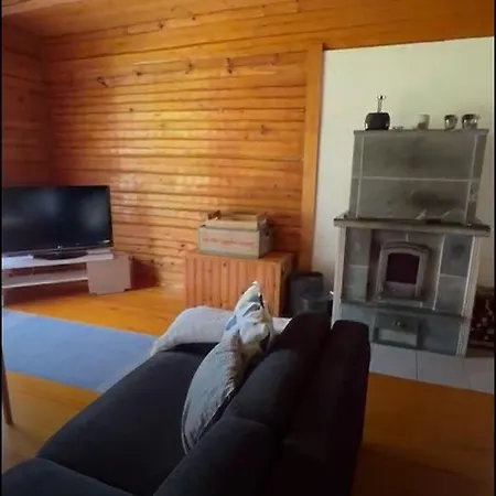 בית נופש Cozy Cottage On Lake